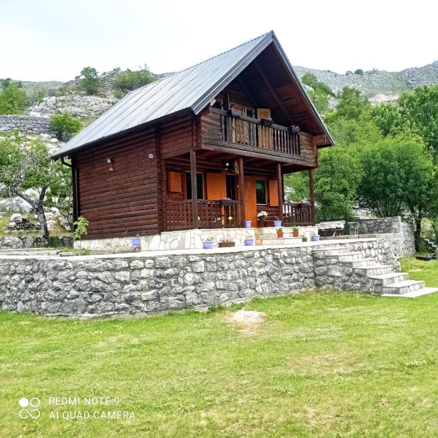 Vikendica Njegusi Villa Цетине Екстериор снимка