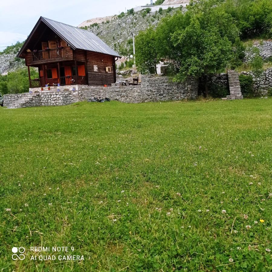 Vikendica Njegusi Villa Цетине Екстериор снимка